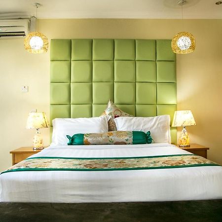 Kebbys Hotel Dar es Salaam Luaran gambar