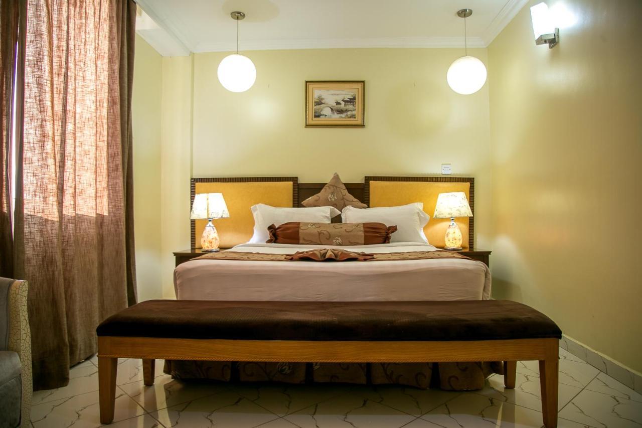 Kebbys Hotel Dar es Salaam Luaran gambar