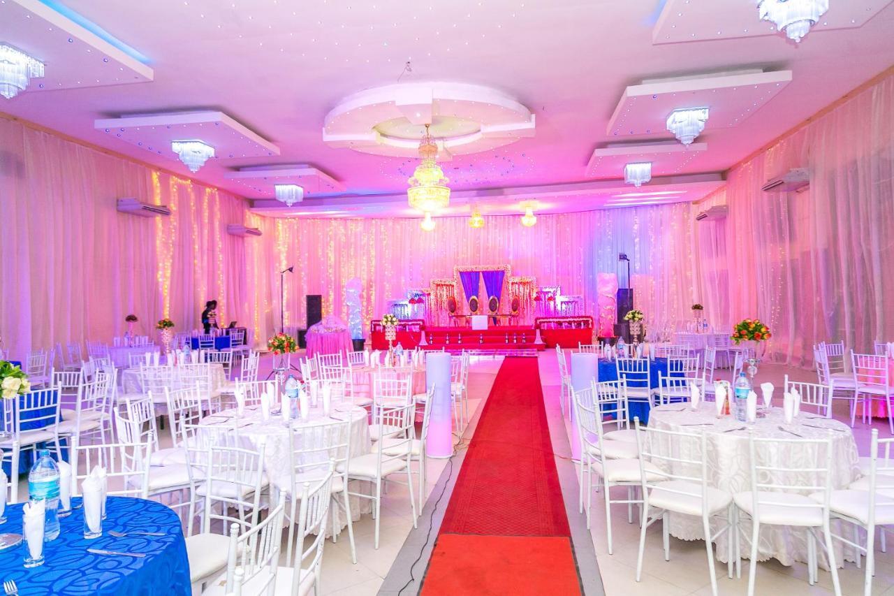 Kebbys Hotel Dar es Salaam Luaran gambar