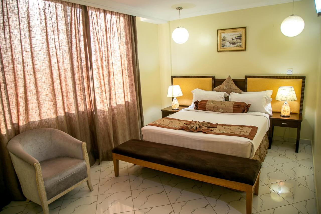 Kebbys Hotel Dar es Salaam Luaran gambar